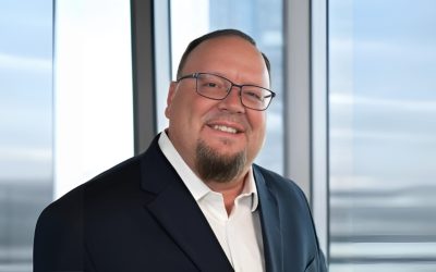 At the Wheel of Innovation: Larry Stair and the Muzeum Marketing Story